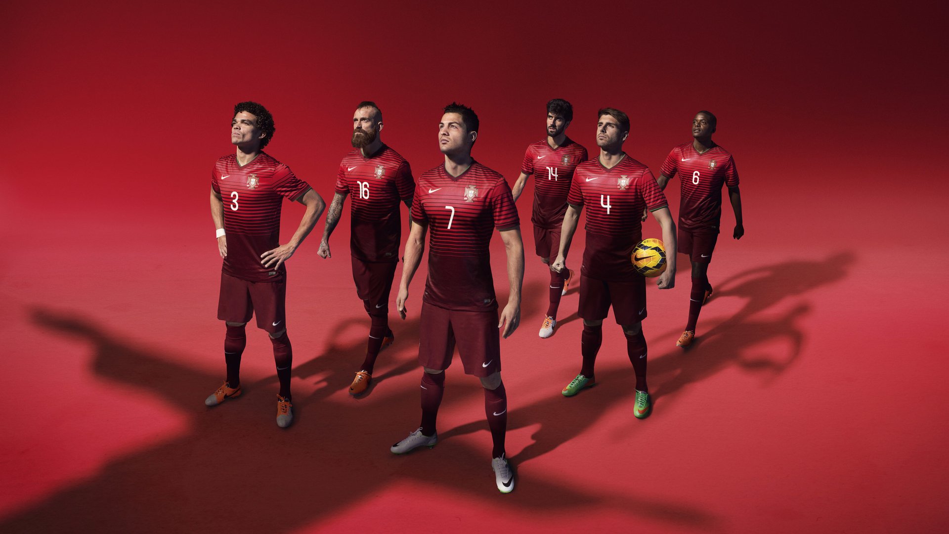 巴黎圣日耳曼继续保持领先,法甲夺冠希望巨大