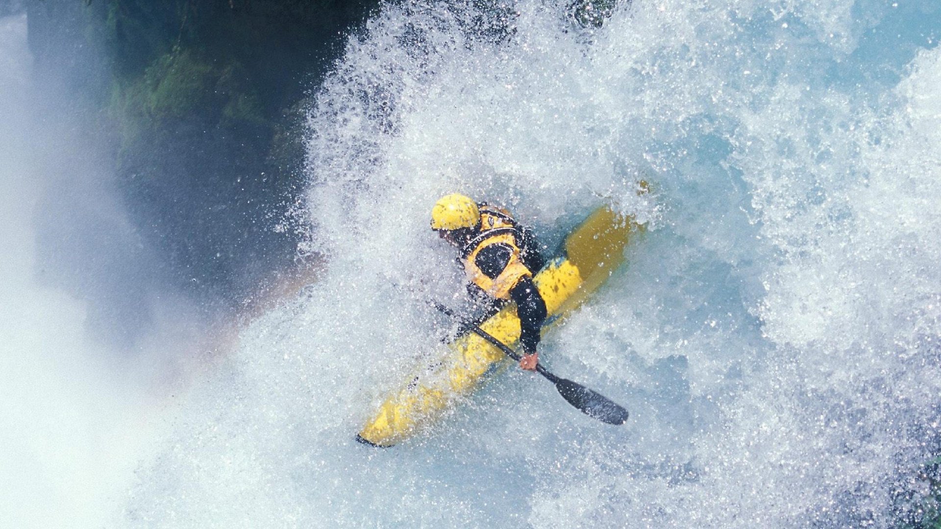 赛前封闭训练强化技战术内容确保比赛中执行无误，比赛前打封闭